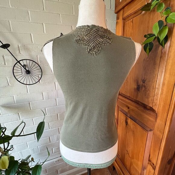 SEE by Chloe tank embroidery and unfinished trim size 6 EUC - Picture 3 of 8